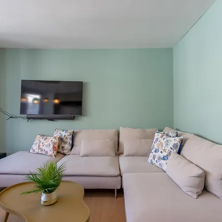 Florence With Private Garage By Interhome Lägenhet Oostende